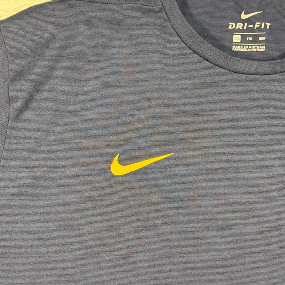 Nike mens Michigan tee size XXL navy blue and yellow wolverines - Picture 5 of 9